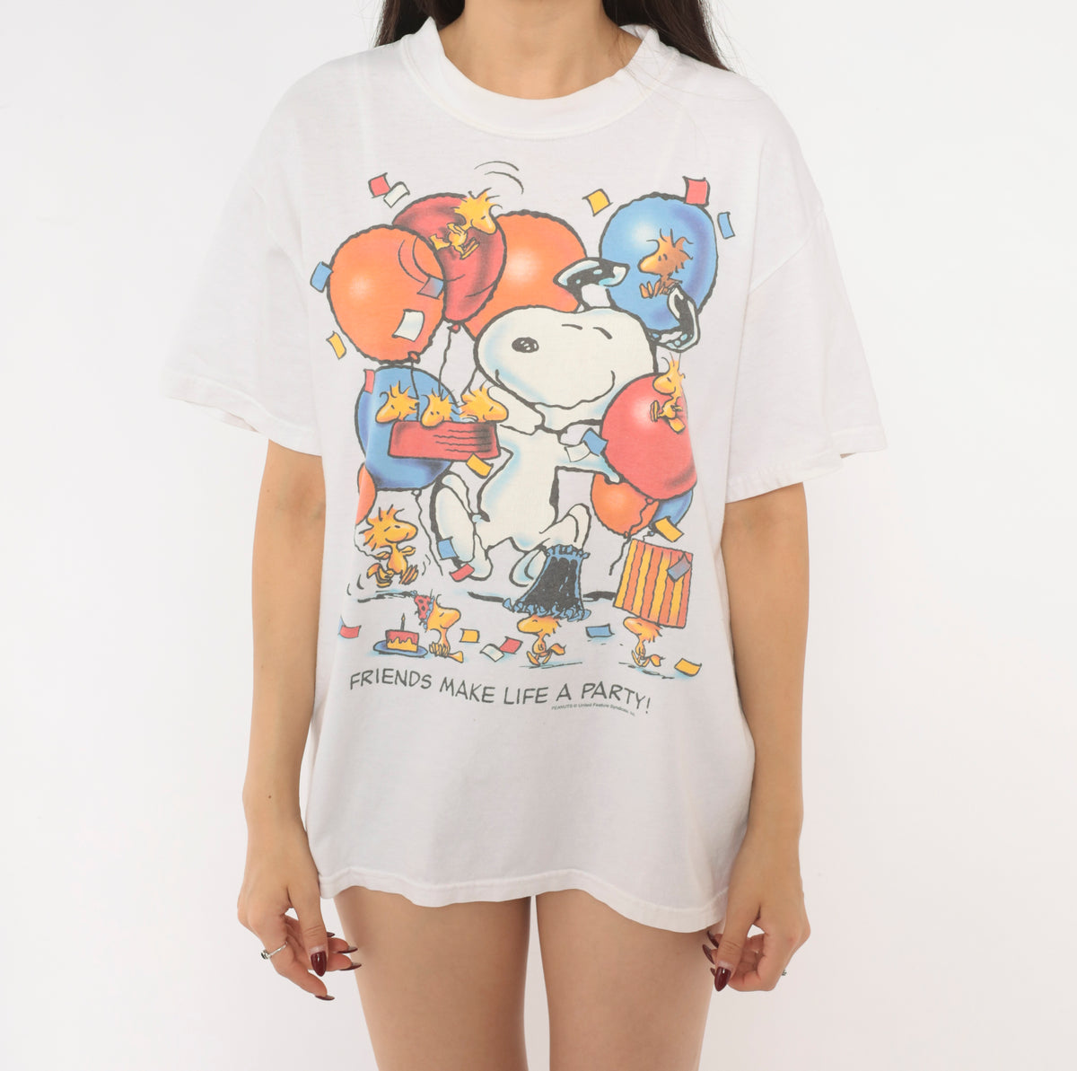 Snoopy Peanuts Party Tee 90s Graphic Print White Cotton Shirt Woodstock Cartoon Friends Make Life A Crew Neck Boxy Fit Vintage Band Style Unisex Top Medium M