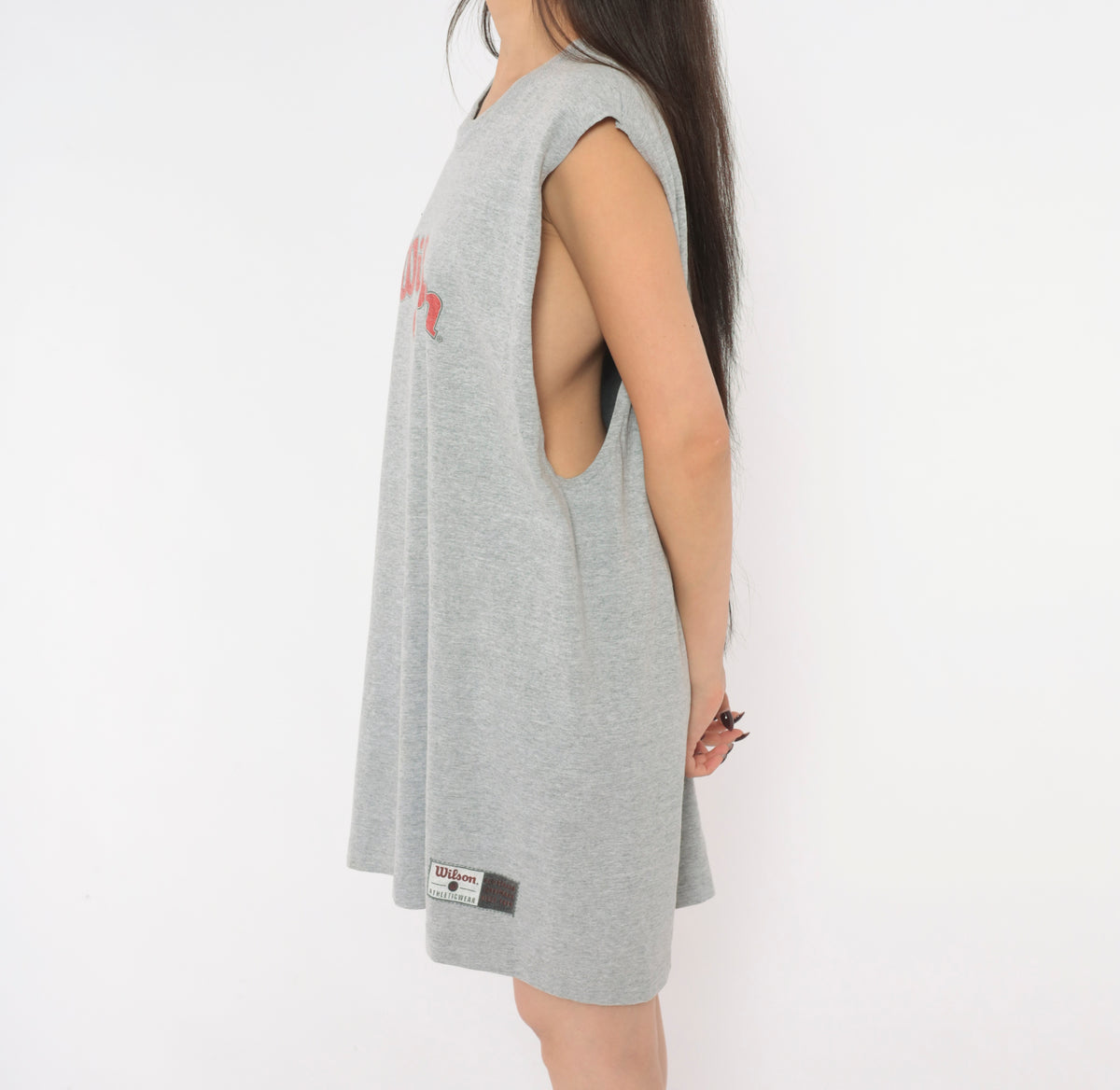 90s Wilson Muscle Tee Grey Heather Cotton Sleeveless Tank Top Red Logo Graphic Crew Neck Cut Off Boxy Long Tunic Athletic Sporty Unisex Vintage Extra Large XL