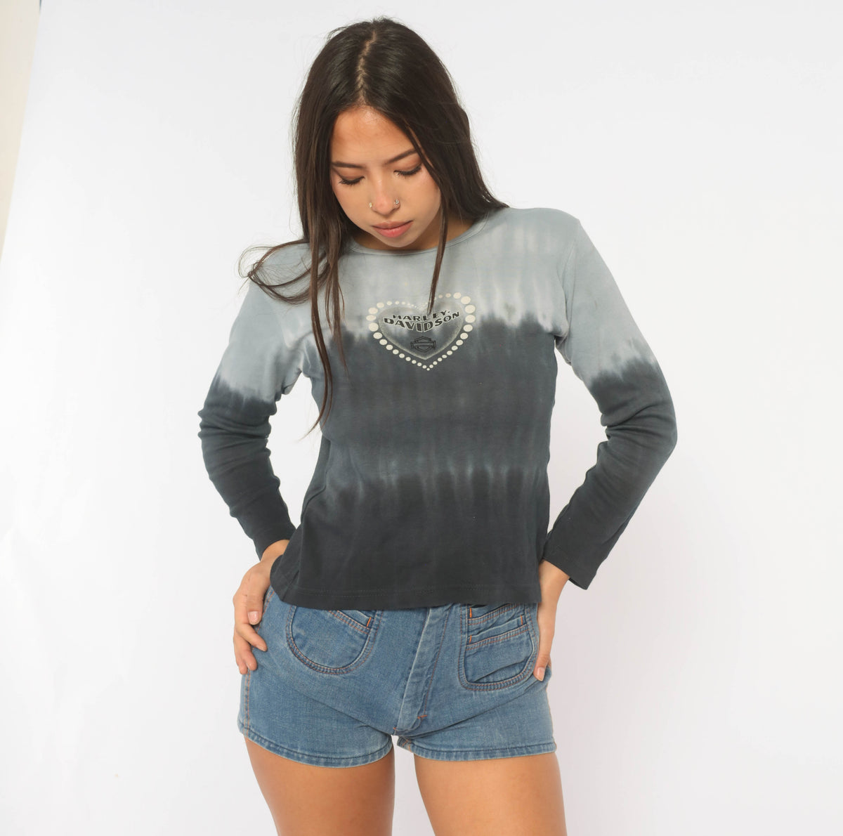 Harley Davidson Top Y2K Tie Dye Ombre Blue Navy Gray Cotton Long Sleeve Crop Shirt Heart Graphic Biker Motorcycle Crew Neck Grunge Rocker Fitted Womens Medium M