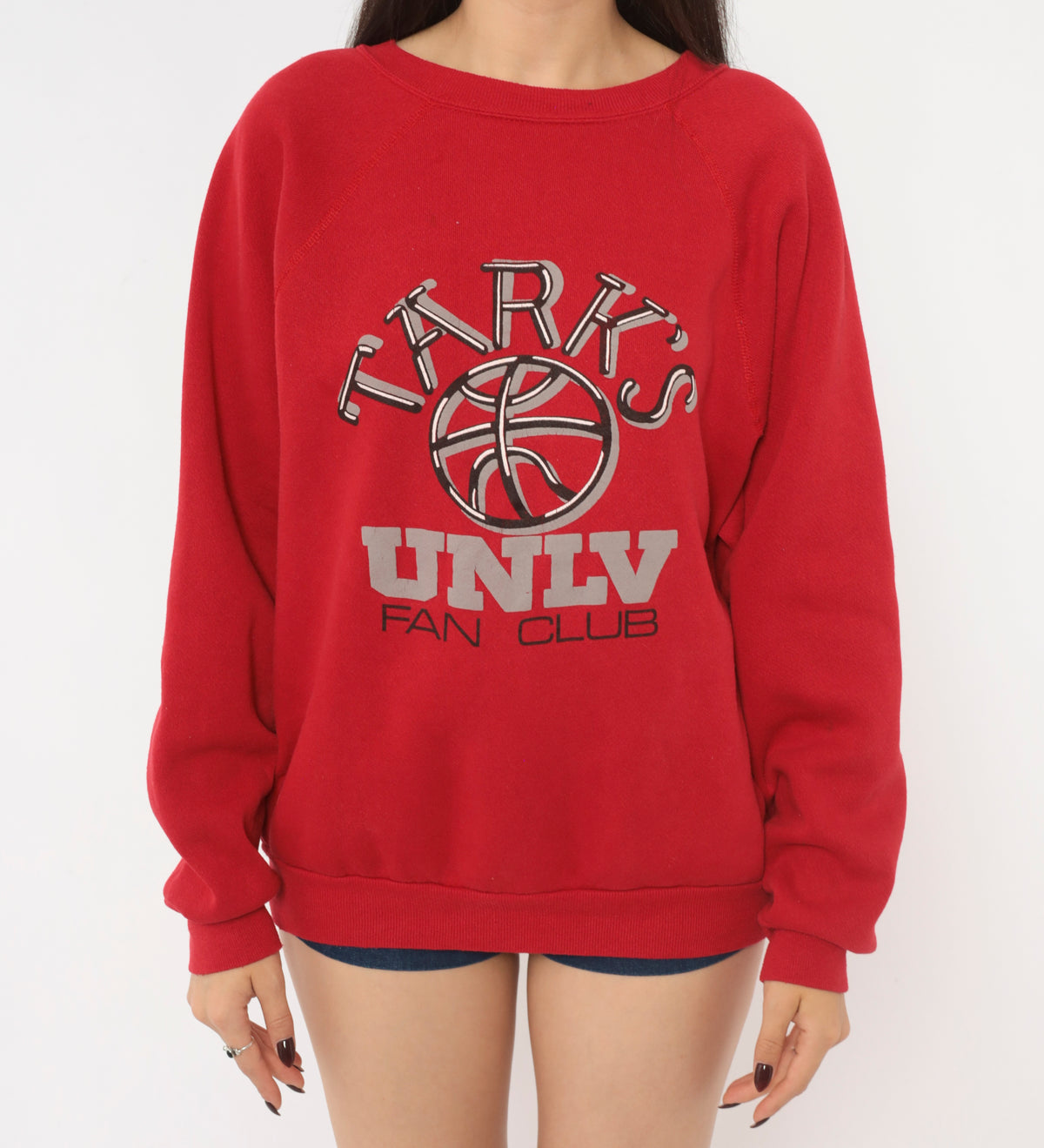 90s UNLV Sweatshirt Red Basketball Graphic Crewneck Pullover Raglan Sleeve Cotton College Fan Club Sportswear Collegiate Preppy Black Print Vintage Unisex Medium M