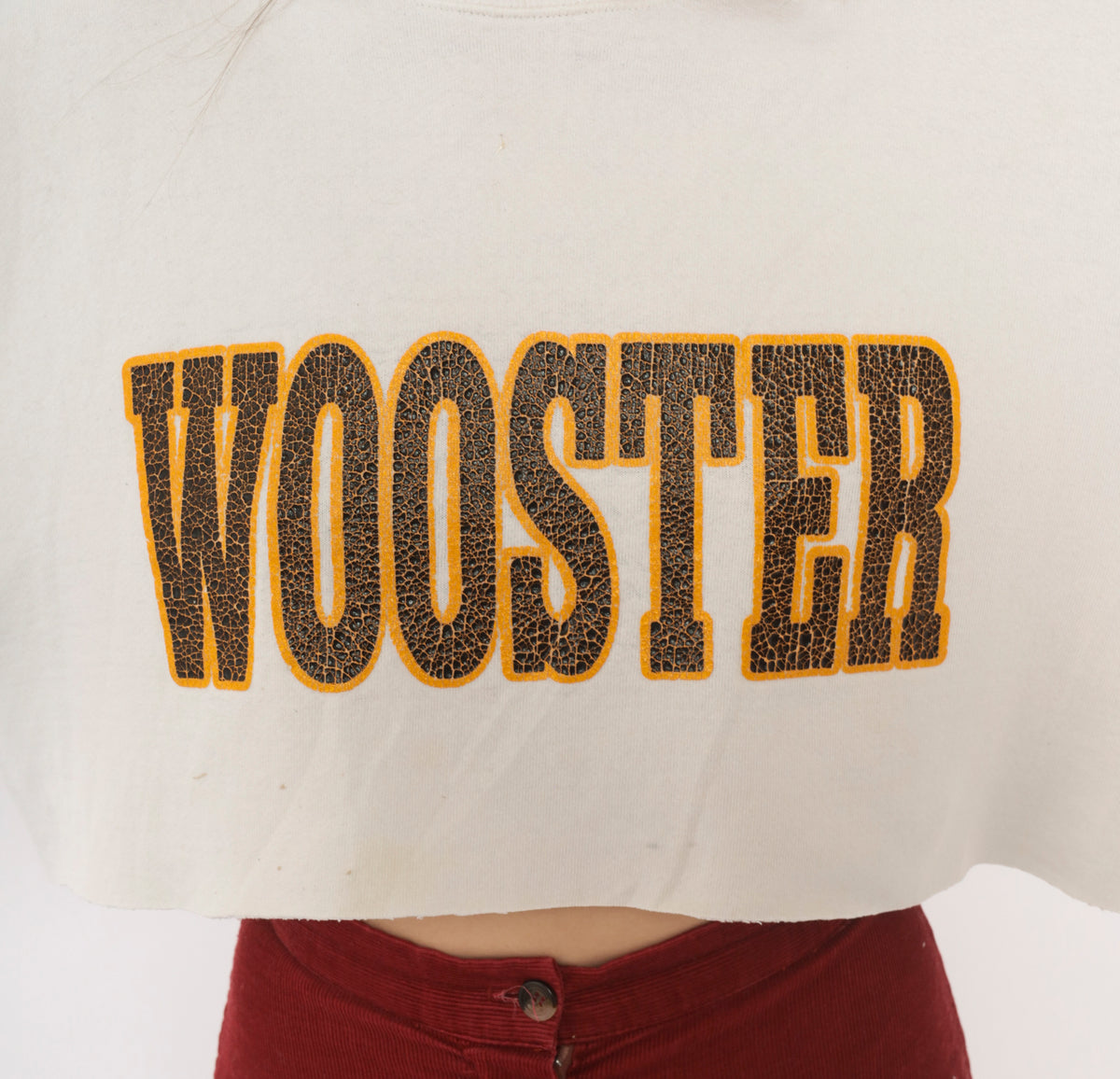 90s Cropped Sweatshirt Cream Wooster College Graphic Crewneck Cotton Long Sleeve Boxy Raw Hem Collegiate Preppy Brown Orange Crop Top Shirt Vintage Jan Sport Medium M
