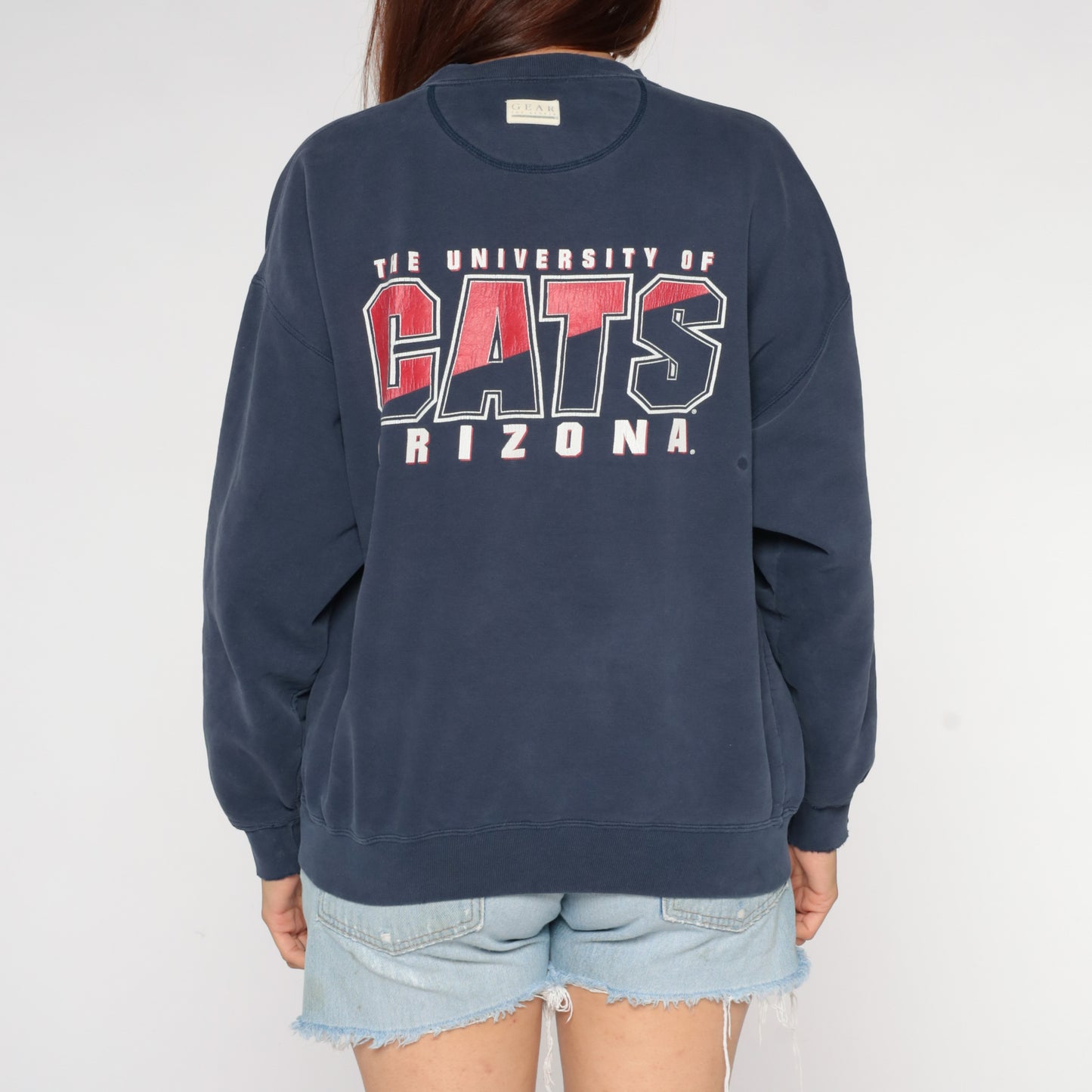 90s University Arizona Wildcats Sweatshirt Navy Blue Embroidered Cats Logo Vintage College Athletic Team Gear For Sports Collegiate Medium M