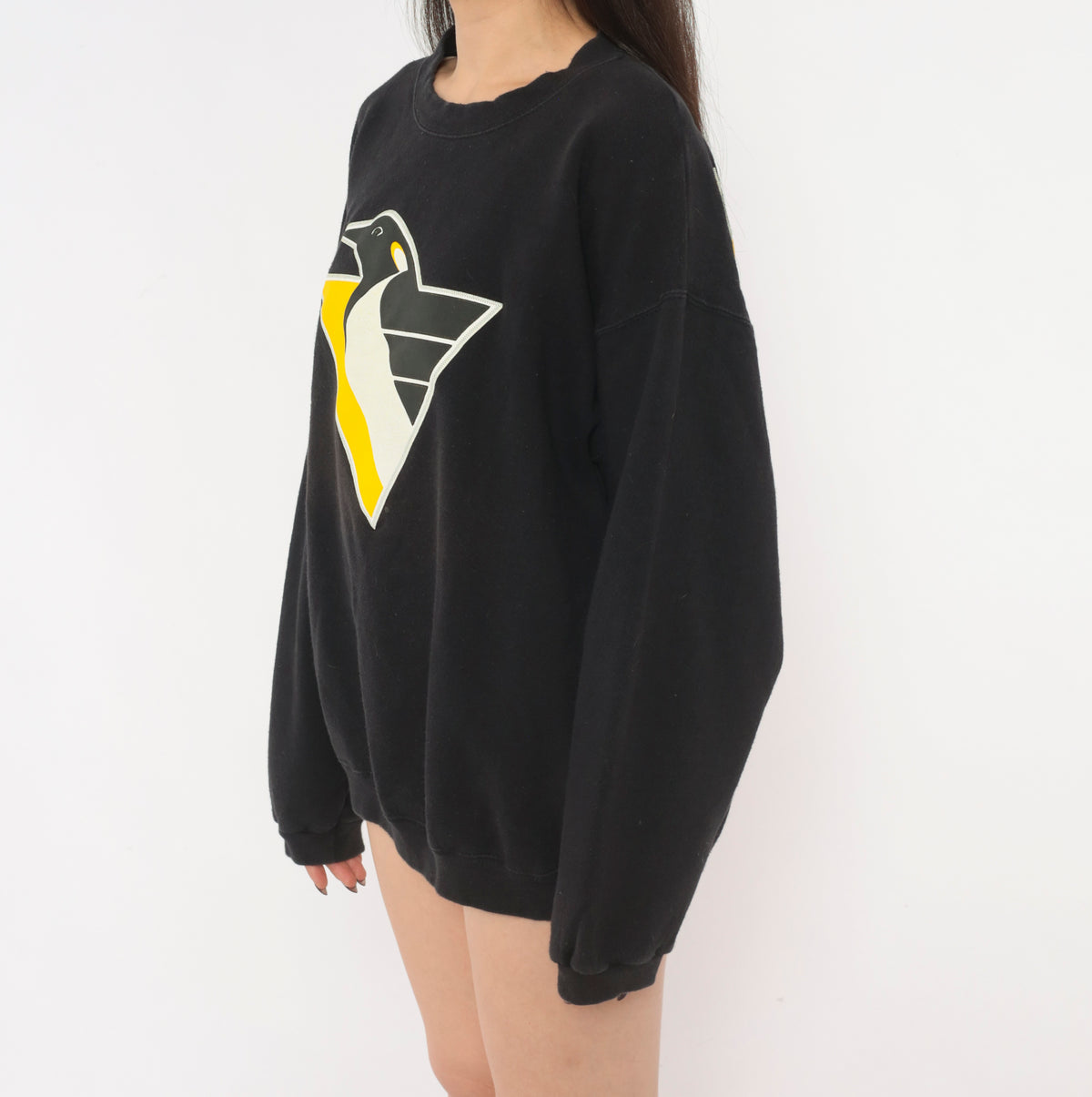 90s Pittsburgh Penguins Sweatshirt Lemieux 66 NHL Hockey Crewneck Black Yellow Cotton Pullover Lee Sport Graphic Jersey Number Sports Fan Long Sleeve Top Large L