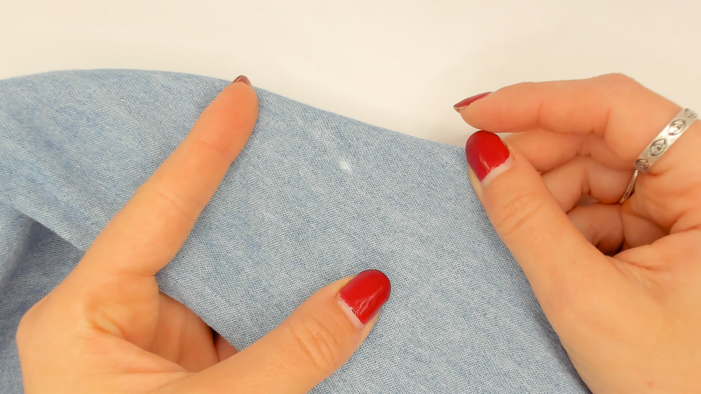 Bugs Bunny Denim Shirt 90s Looney Tunes Chambray Cartoon Top Collared Light Blue Jean Blouse Cotton Vintage Summer Spring Nostalgic Medium M