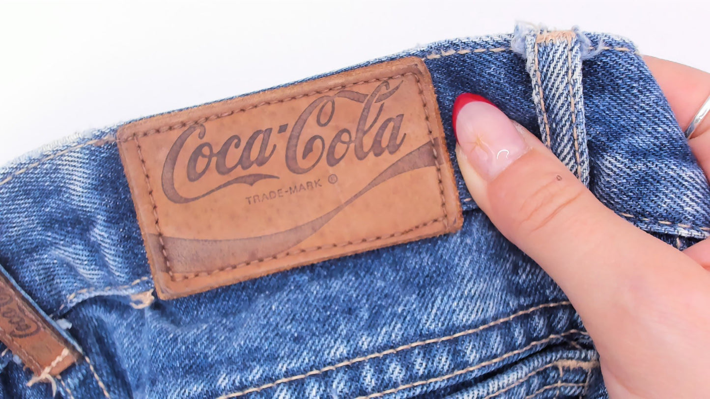 Coca Cola Jeans 90s High Waisted Mom Denim Tapered Leg Cotton Blue Vintage Straight Relaxed Fit Medium Wash Stonewash Pants Trousers Small S