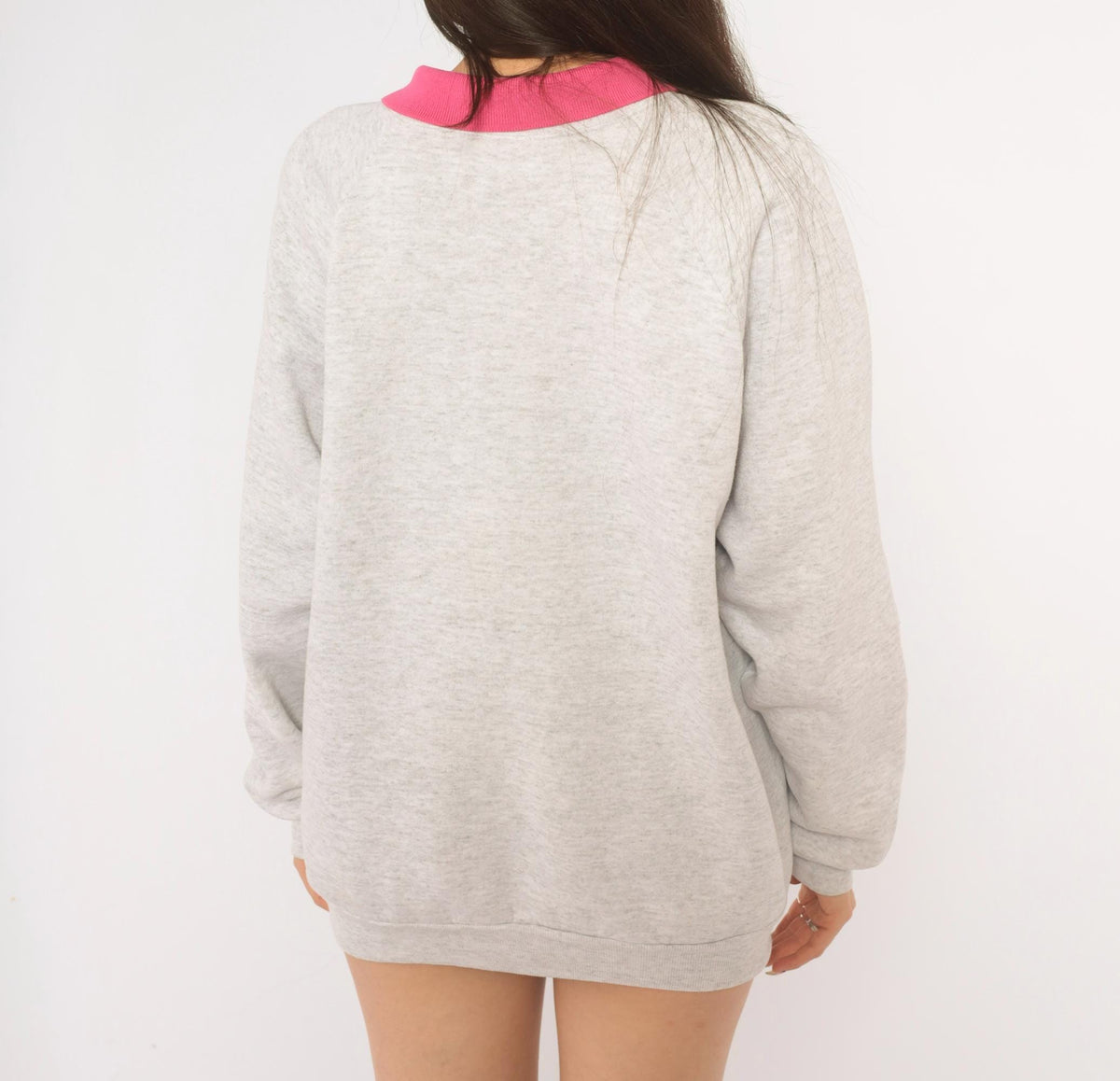 90s PegiGoff Penguin Ski Sweatshirt Grey Pink Collar Graphic Crewneck Large L