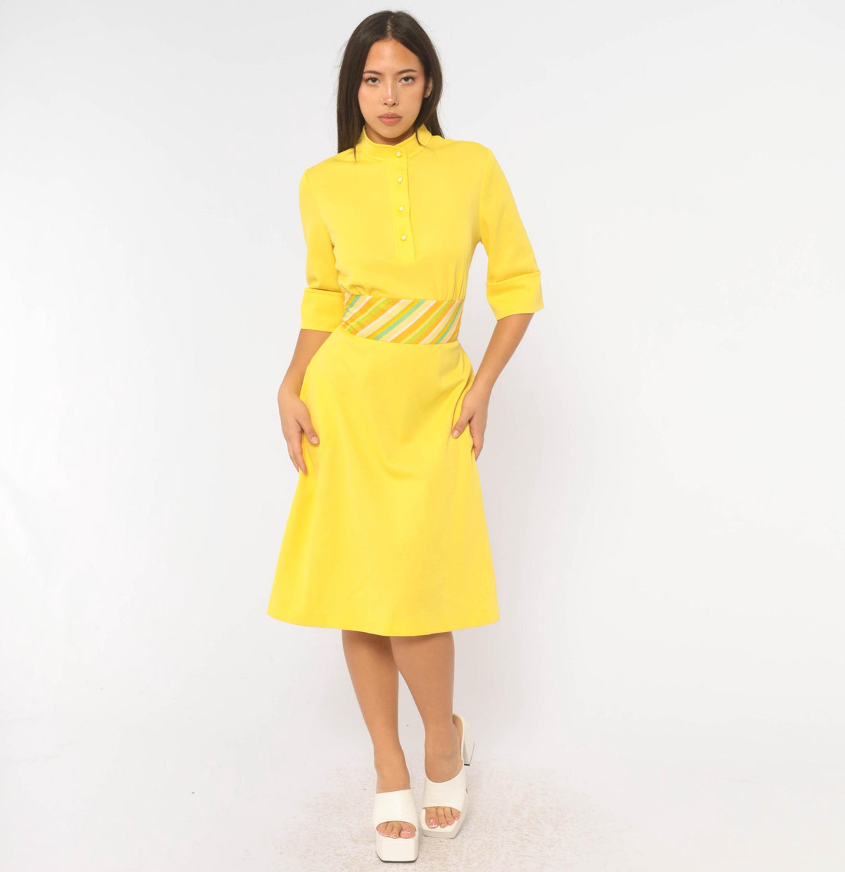 70s Yellow Striped Shift Dress Mandarin Collar A-Line Pockets Medium M