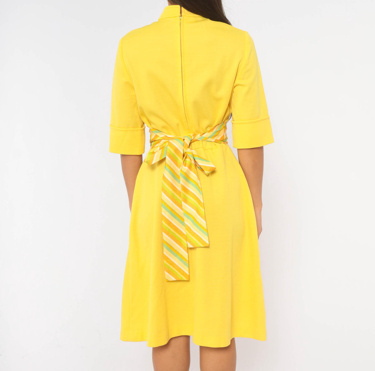 70s Yellow Striped Shift Dress Mandarin Collar A-Line Pockets Medium M