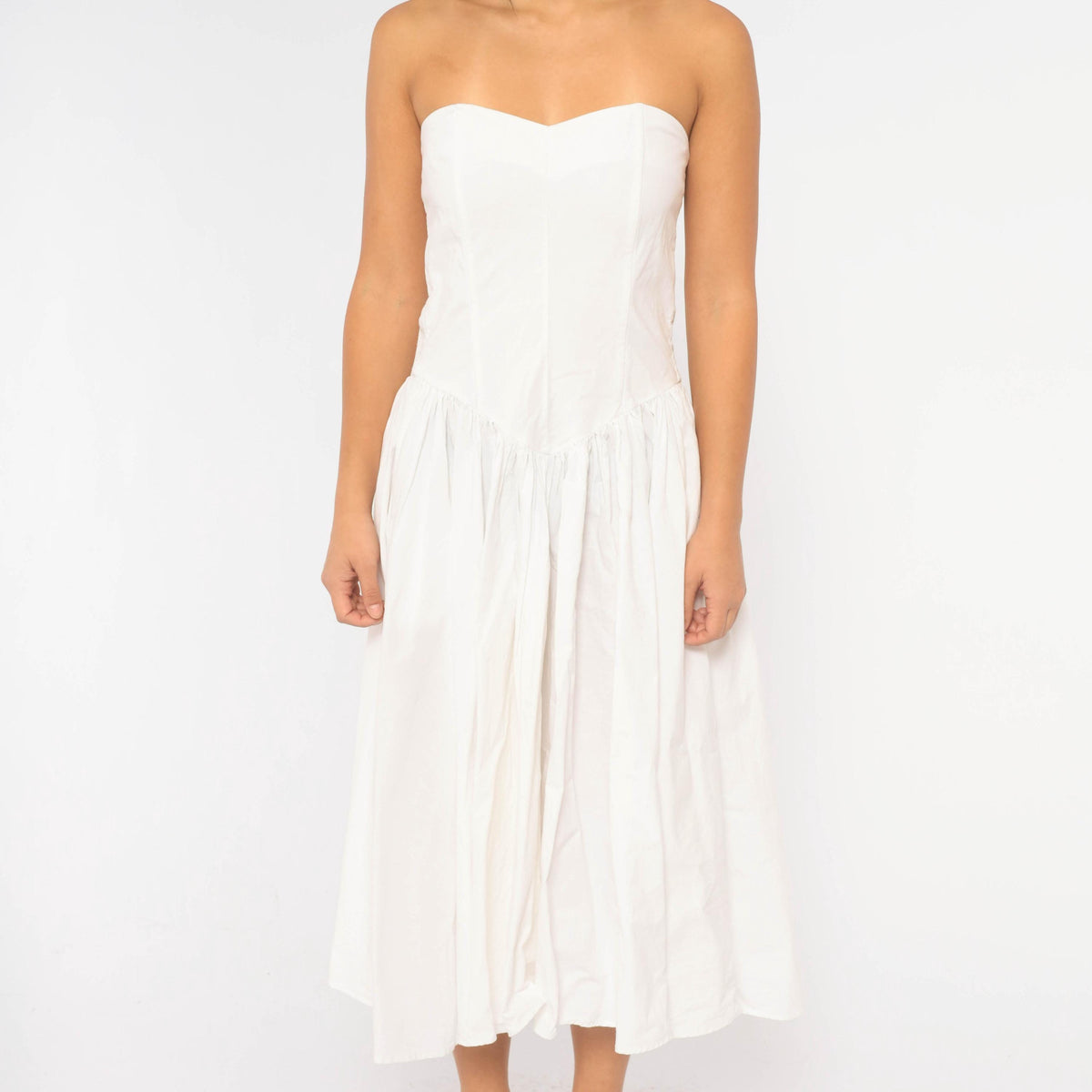 80s White Cotton Strapless Dress Sweetheart Neckline Drop Waist Below Knee Medium M