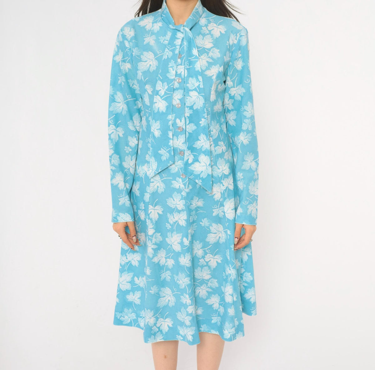 70s Montgomery Ward Floral Dress Blue Leaf Print Tie Neck Button Front Medium M