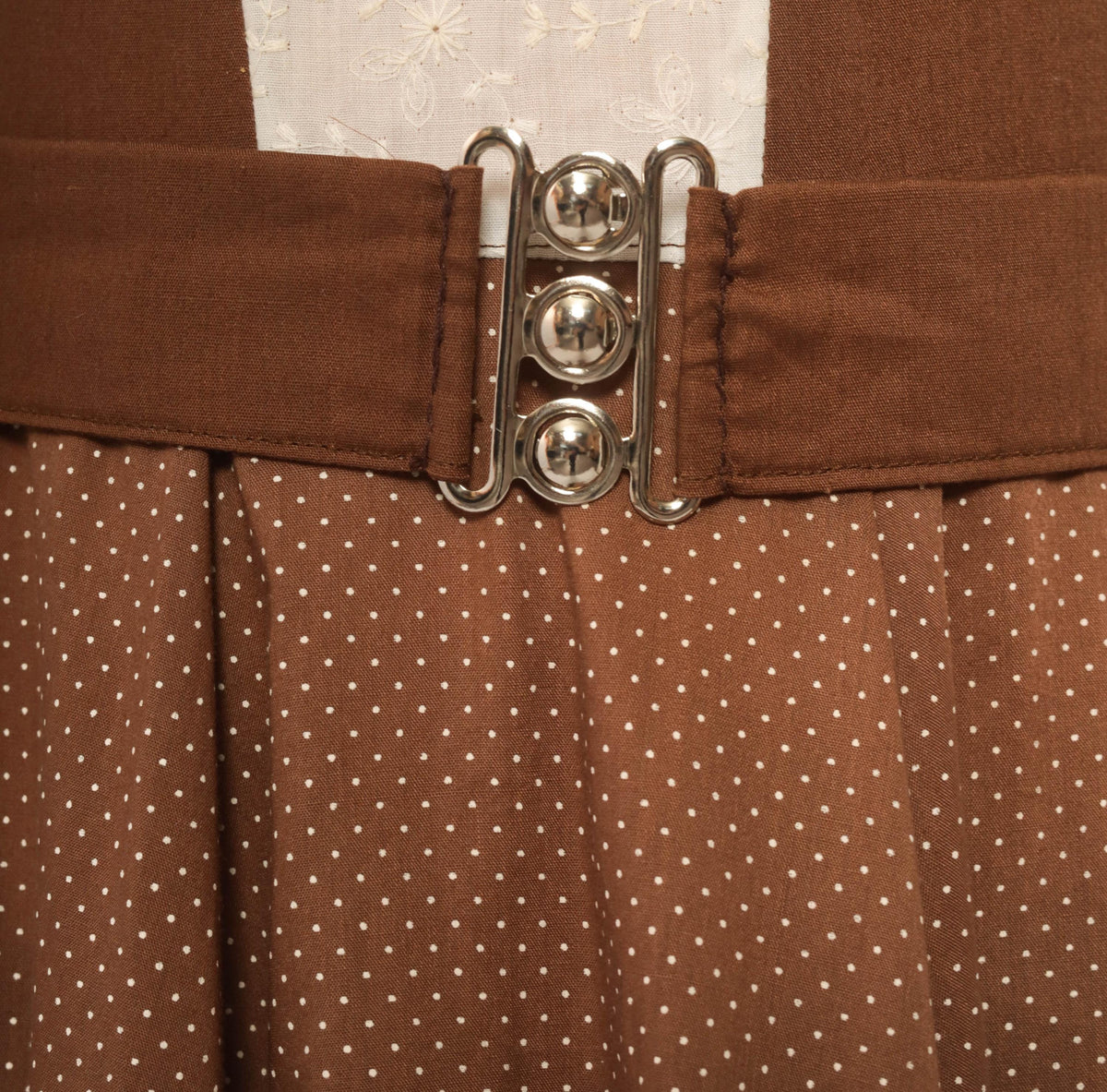 70s Kate Schorer Polka Dot Square Dance Dress Brown White Eyelet Puff Sleeve Medium