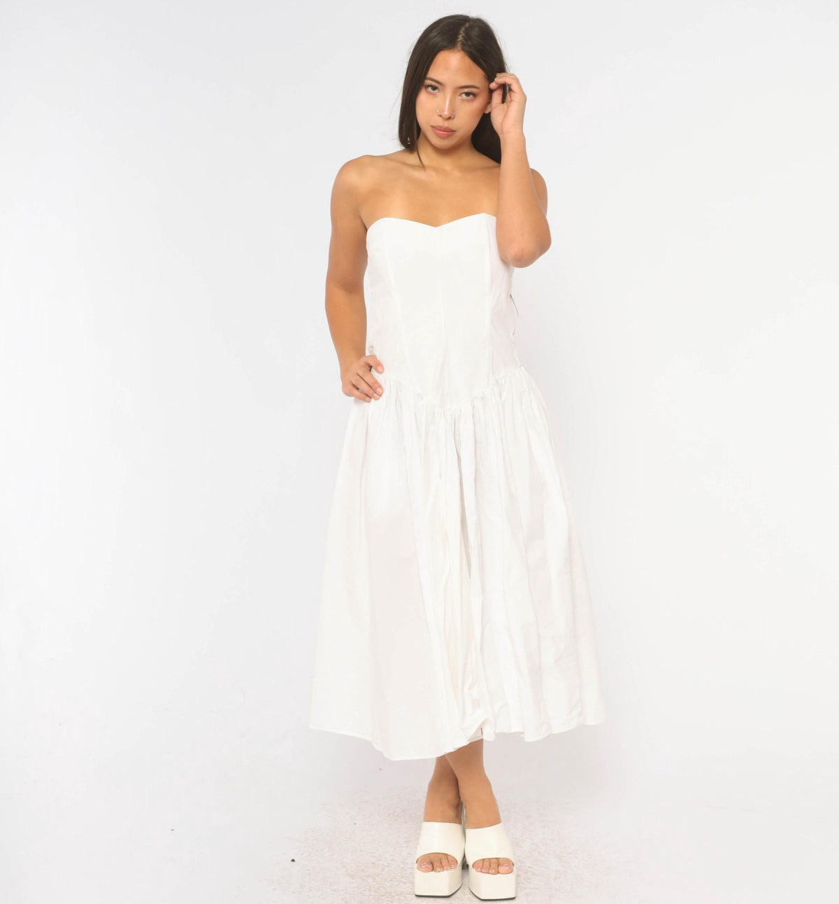 80s White Cotton Strapless Dress Sweetheart Neckline Drop Waist Below Knee Medium M