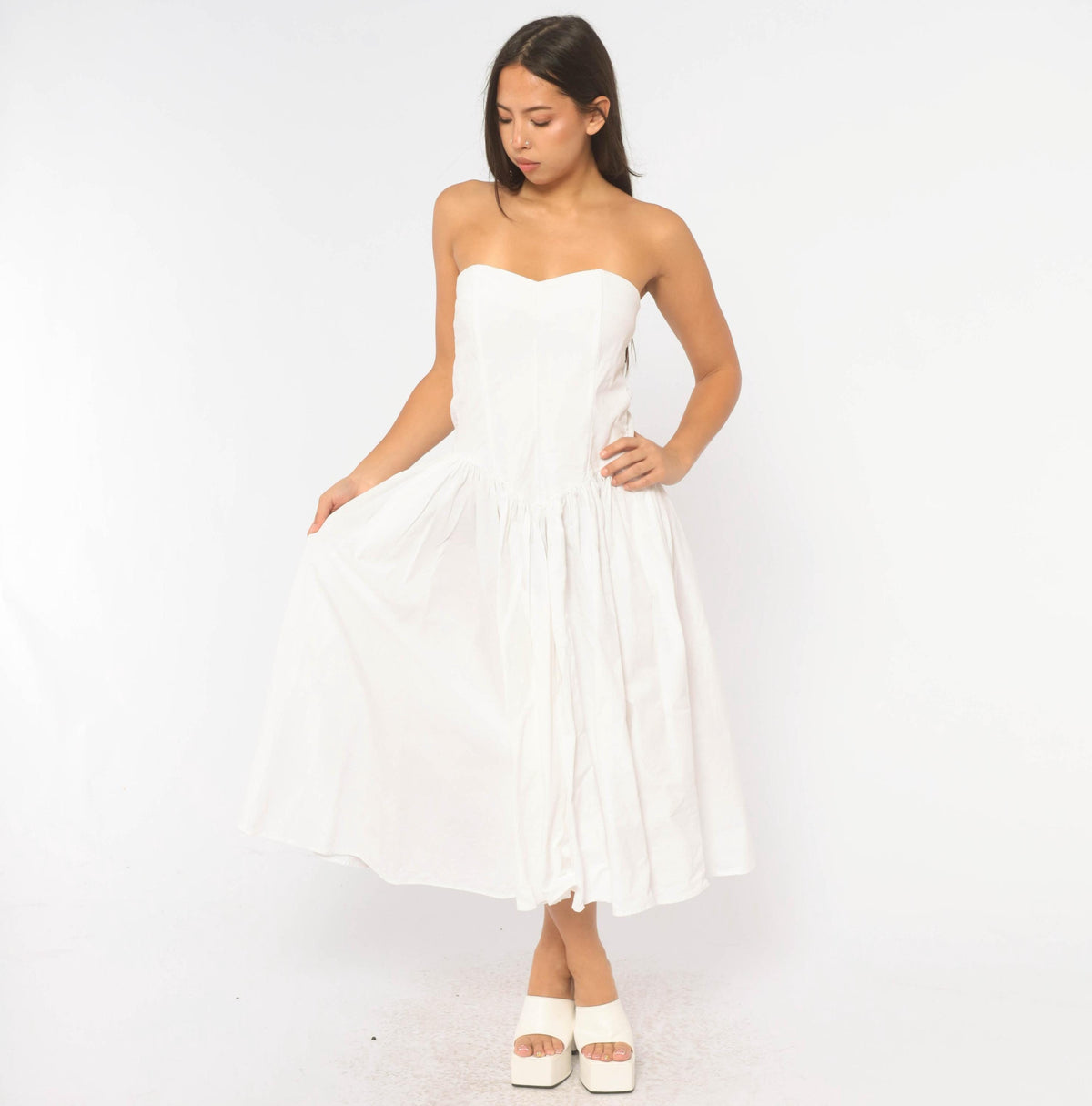 80s White Cotton Strapless Dress Sweetheart Neckline Drop Waist Below Knee Medium M