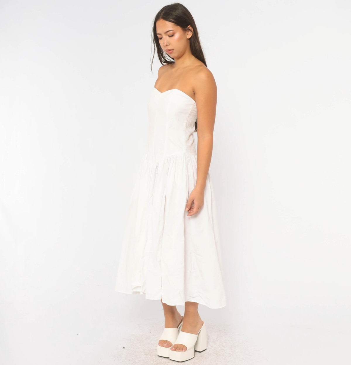 80s White Cotton Strapless Dress Sweetheart Neckline Drop Waist Below Knee Medium M