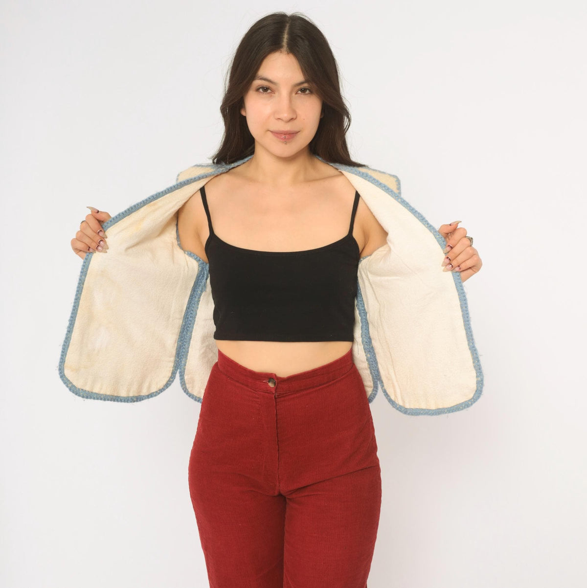 70s Cream Wool Vest Blue Embroidered Crochet Trim V Neck Cropped Extra Small XS