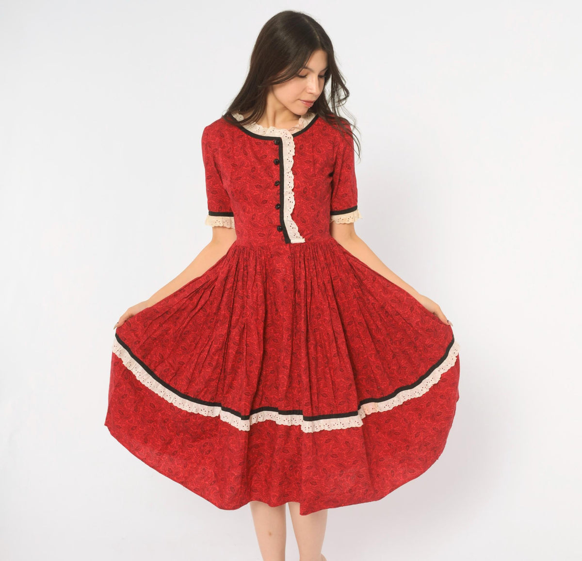60s Red Paisley Cotton Dress Black Eyelet Lace Button Front Full Skirt Extra Small XS