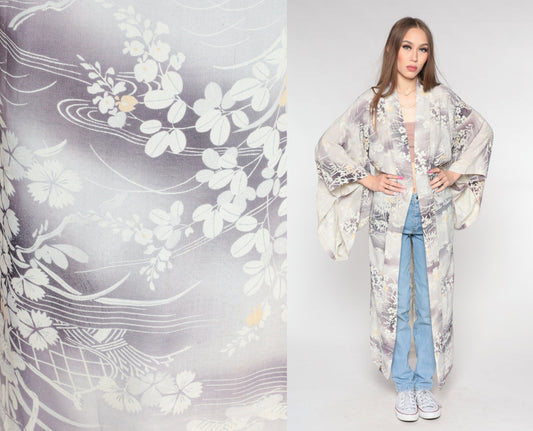 60s Kimono Robe -- Grey Bamboo Floral Silk Robe Bohemian Wrap Cherry Blossom Print 1960s Boho Hippie Japanese Flower Robe Medium Large
